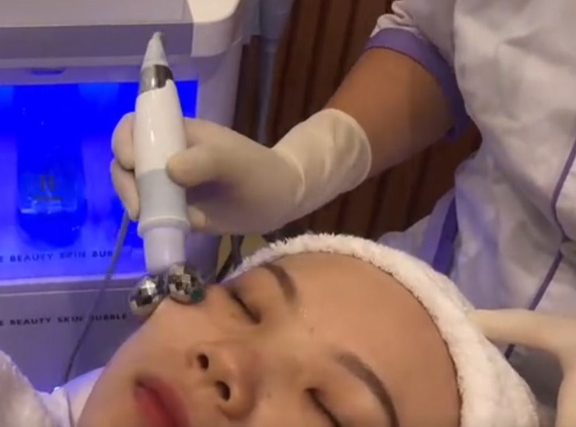 Hydra Microdermabrasion Facial Equipment for skin care - 9 in 1