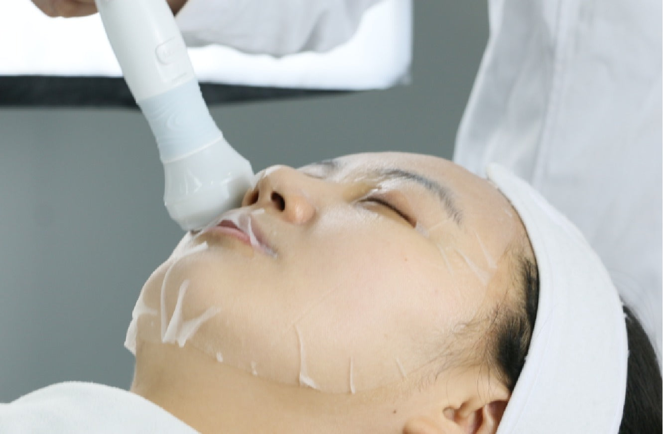 Hydra Microdermabrasion Facial Equipment for skin care - 9 in 1
