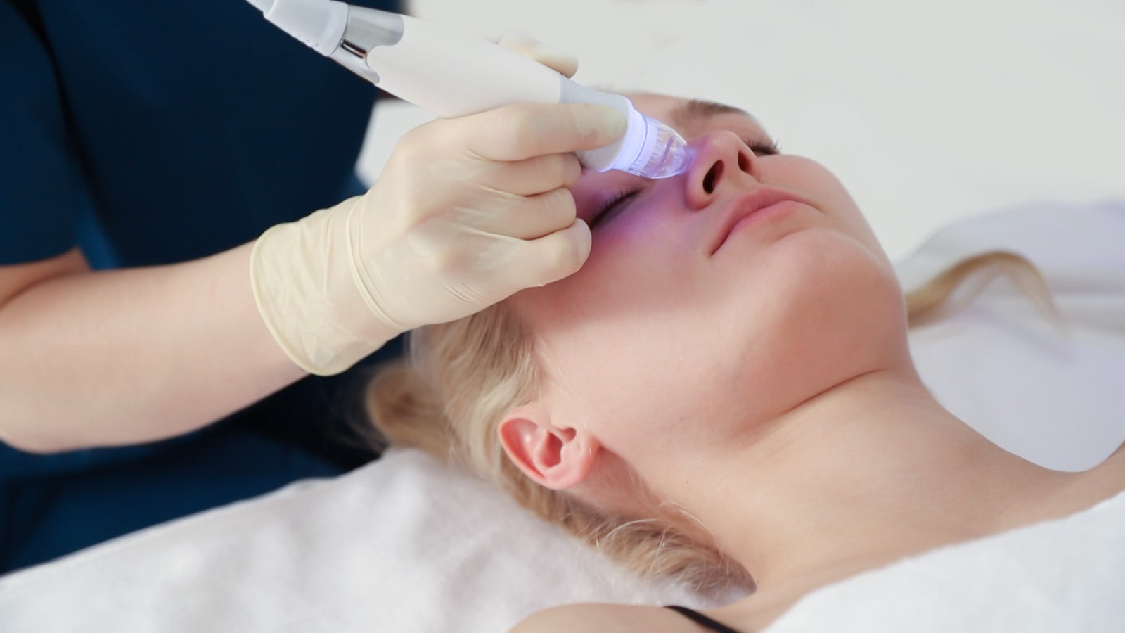 Hydra Microdermabrasion Facial Equipment for skin care - 9 in 1